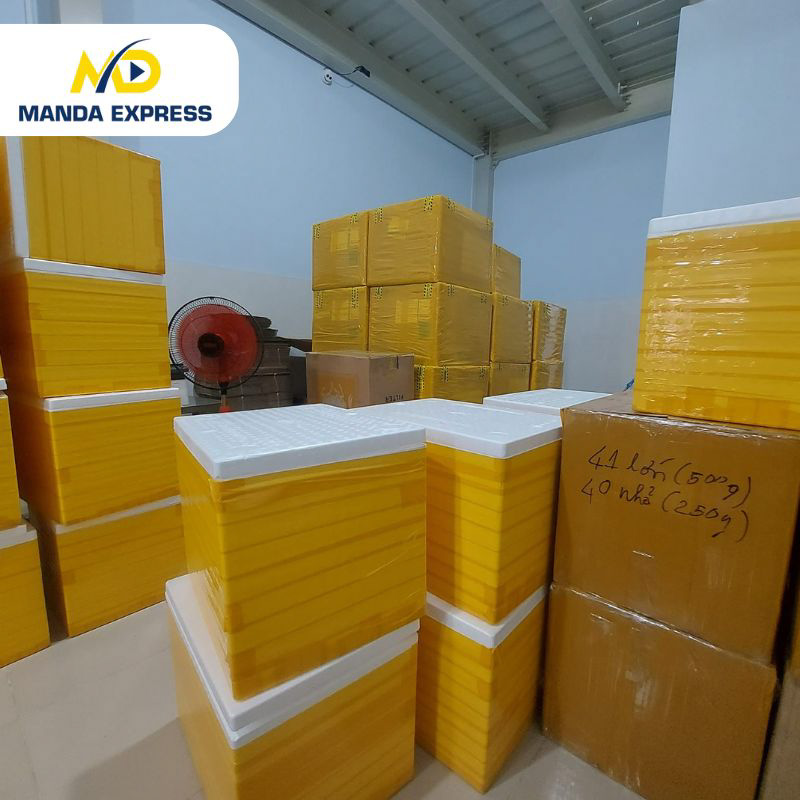Lưu ý khi gửi khô gà đi Singapore cần biết