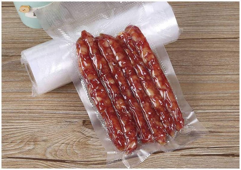 Đóng gói lạp xưởng gửi đi Úc