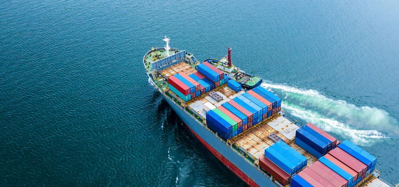 Vận chuyển hàng hóa bằng đường biển