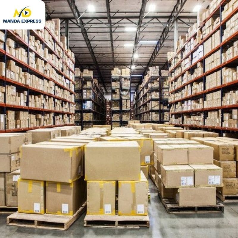 Kho hàng hóa gửi đi Malaysia