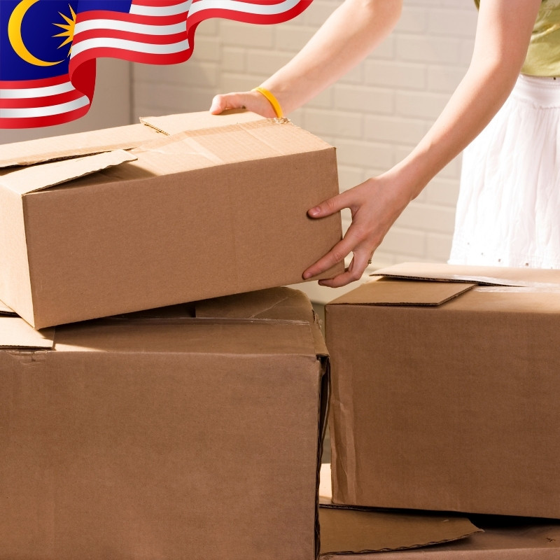 Hàng hóa đóng gói gửi đi Malaysia