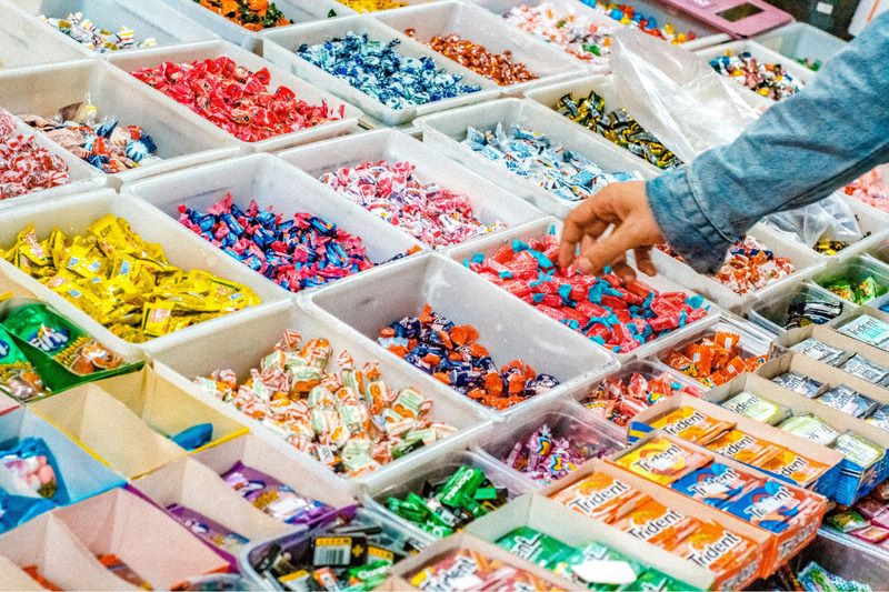 Bánh kẹo xuất khẩu đi nước ngoài