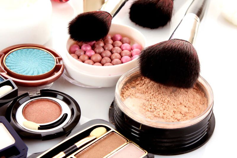 Mỹ phẩm xuất khẩu đi nước ngoài